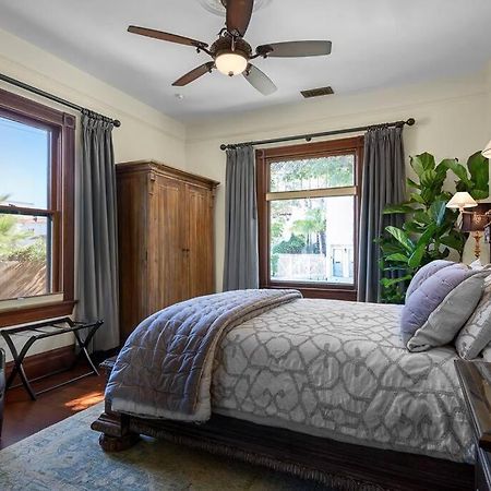 Upscale Downtown Home Walk To Beach Shops Bars 2 Santa Barbara Extérieur photo