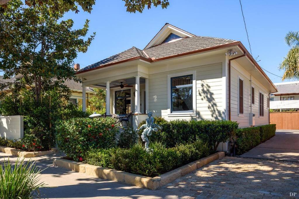 Upscale Downtown Home Walk To Beach Shops Bars 2 Santa Barbara Extérieur photo